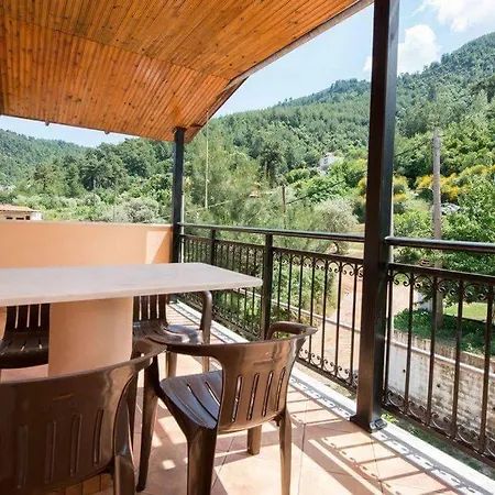 Stefania * スカラ・ポタミアス