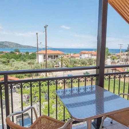 Stefania スカラ・ポタミアス