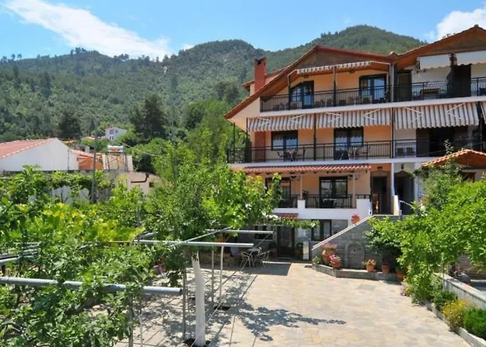 Stefania Skala Potamia (Thasos)